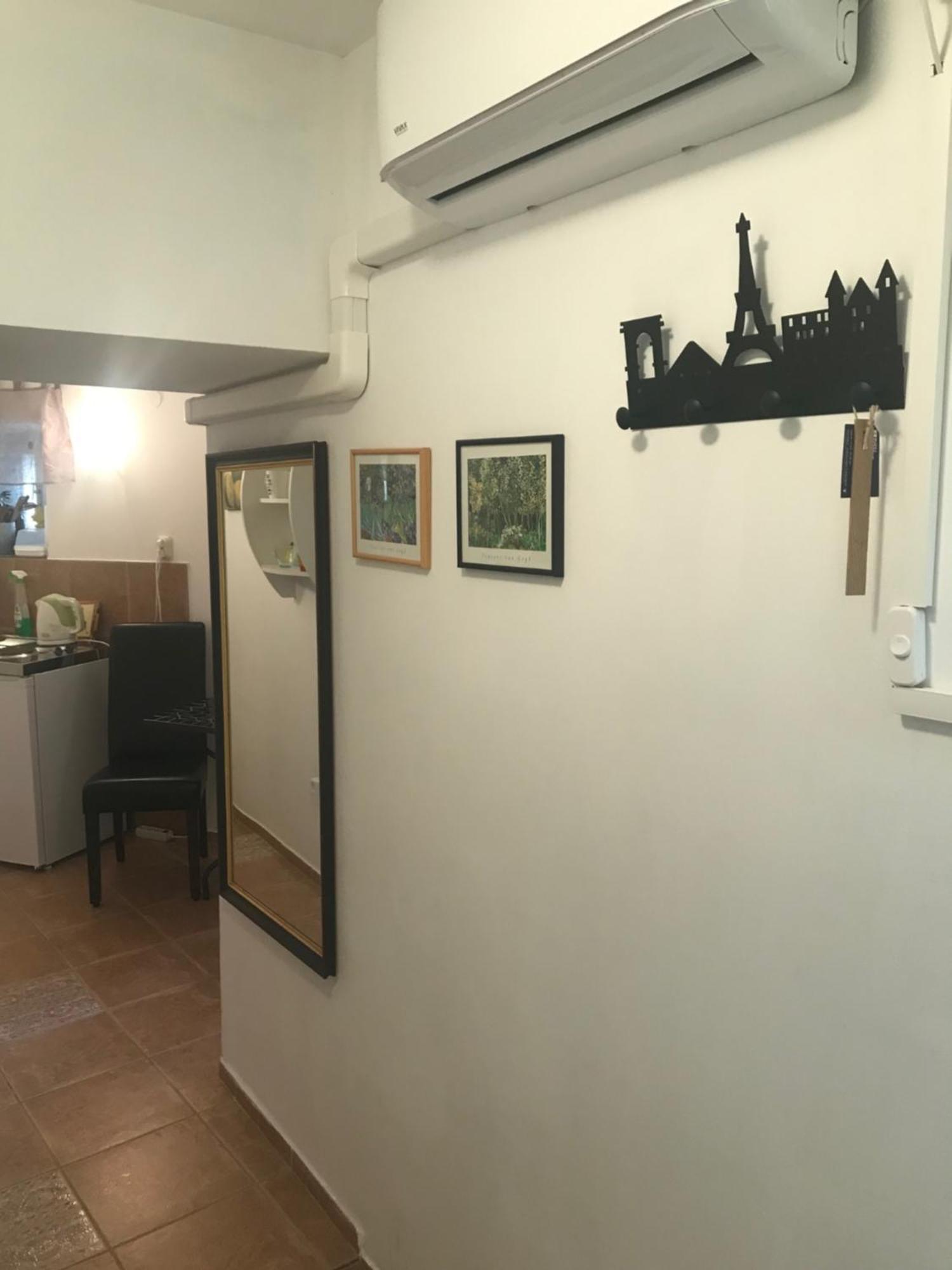 Apartments Lavandis ムルテル 部屋 写真
